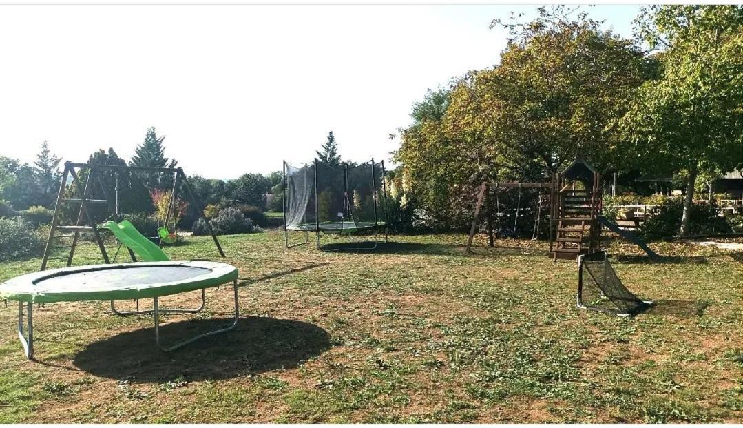 7-Gite-7 Personnes Au Coeur De La Nature /Piscine Saint-Aubin-de-Nabirat Buitenkant foto